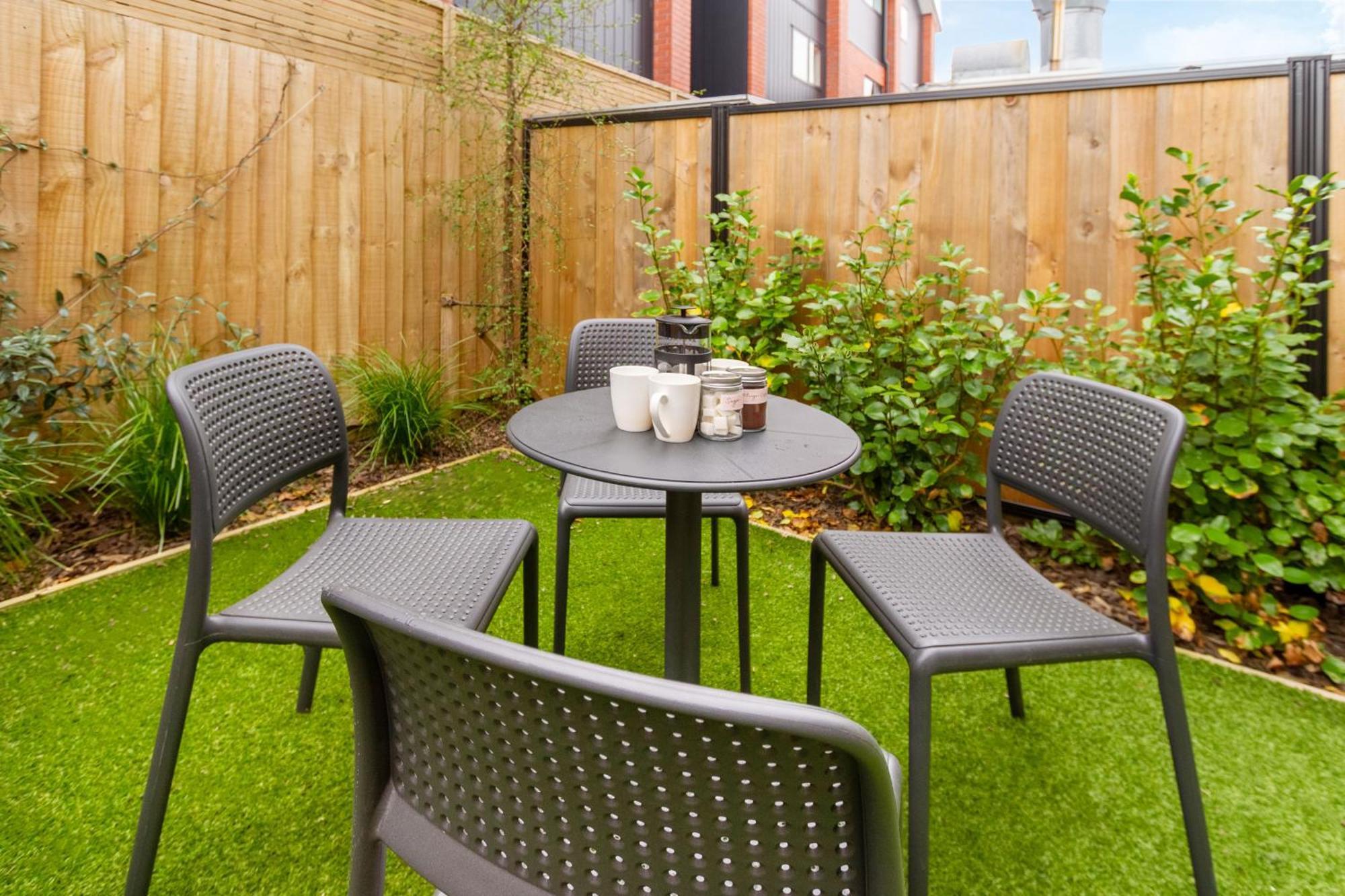 Executive Suite On Lichfield Street - 2 Bed 2 Bath Christchurch Exterior photo